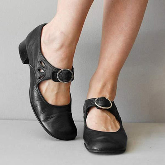 Fiona - Klassische orthopädische Schuhe mit runder Spitze