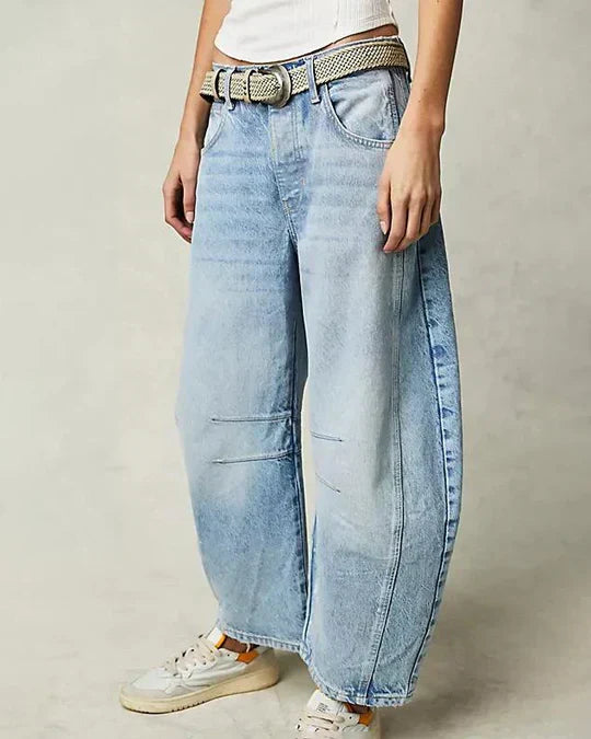 Adeline - Mitteltaillierte Röhrenjeans für Frauen
