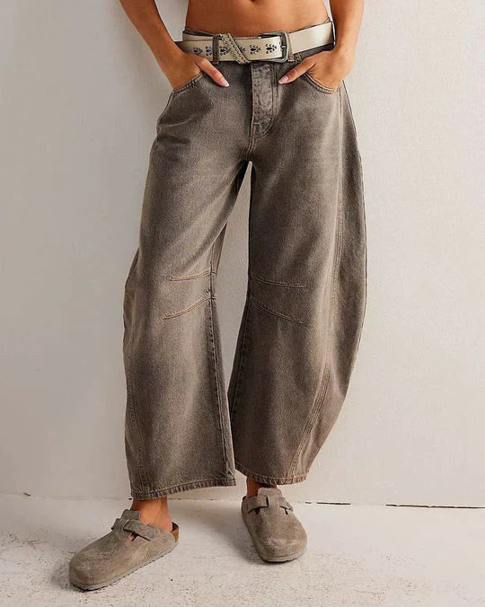 Adeline - Mitteltaillierte Röhrenjeans für Frauen